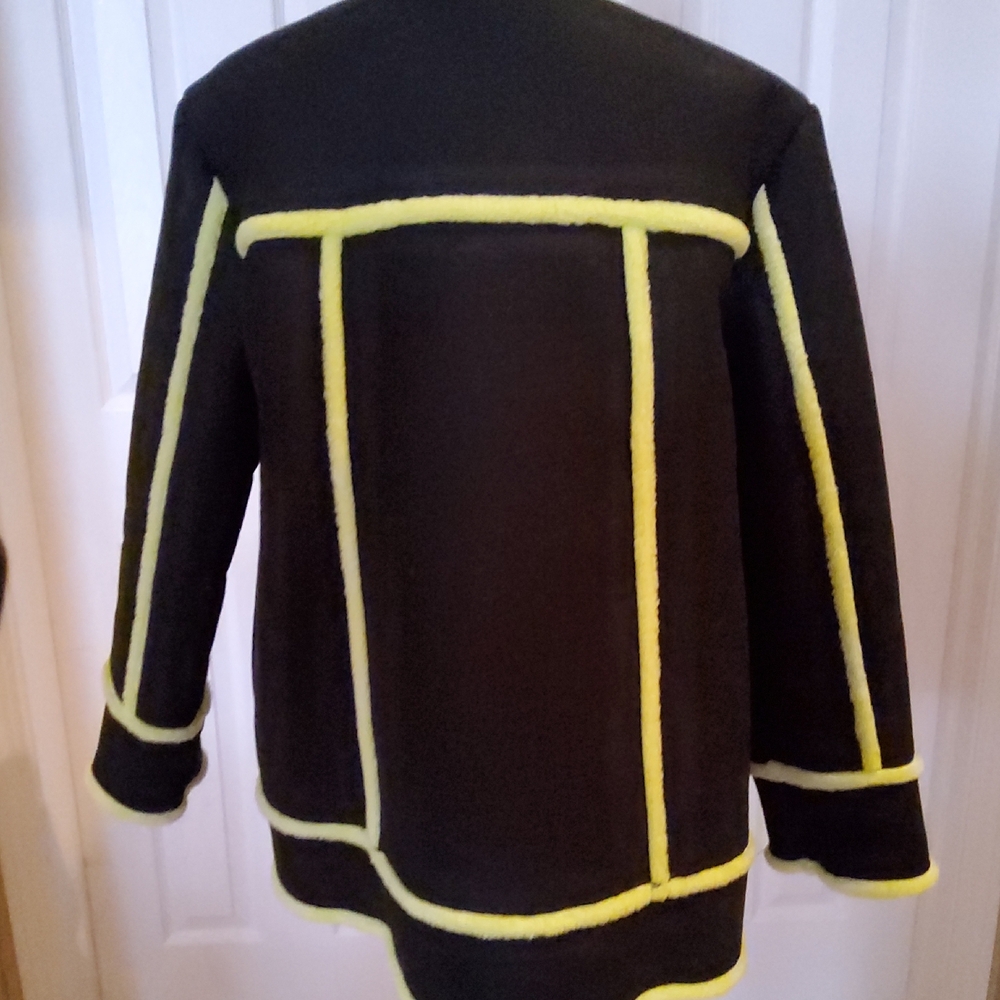 Moschino,Chic Black and Neon Yellow Jacket - Picture 4 of 6